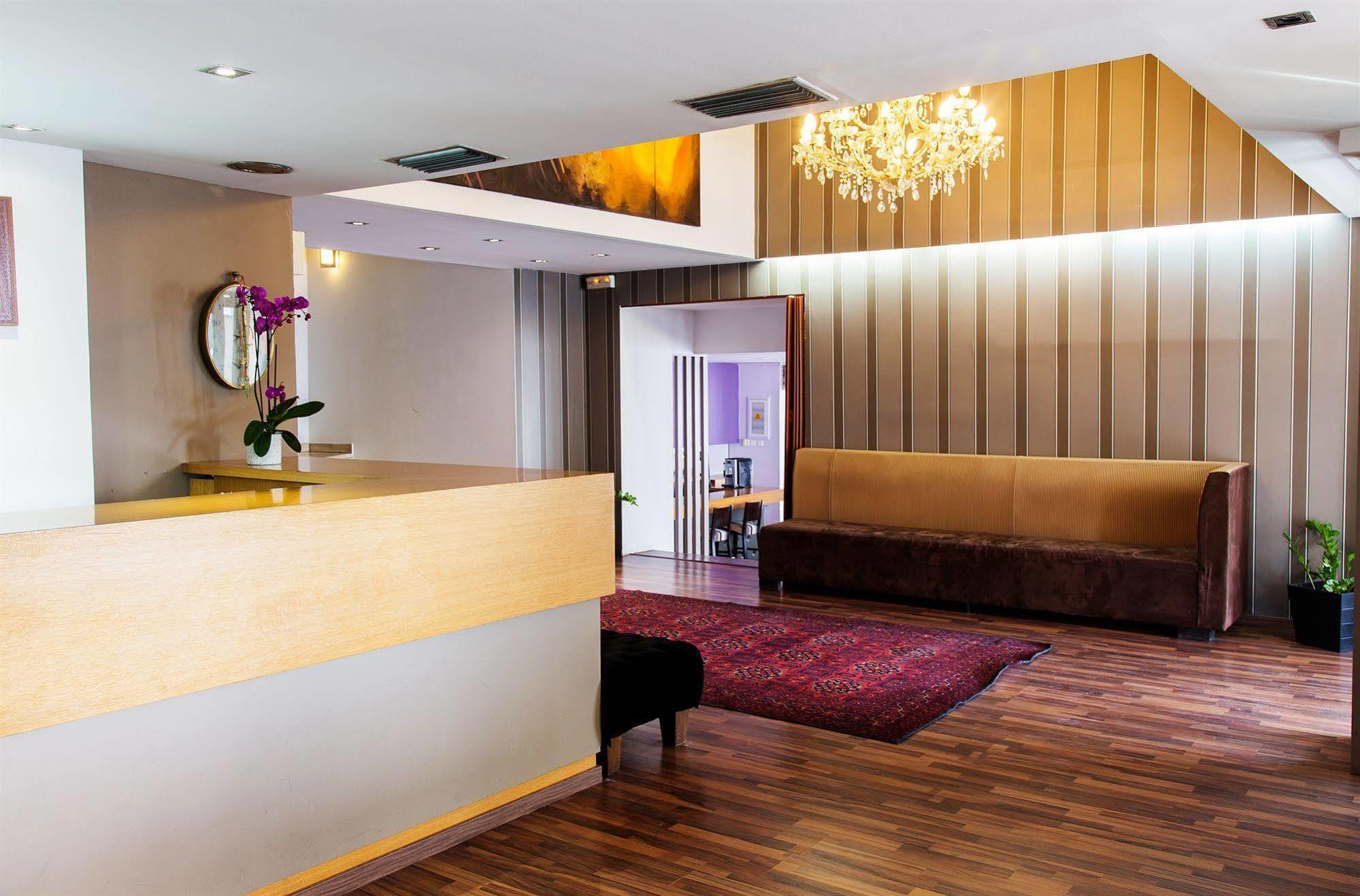 Galaxy Hotel Atenas Exterior foto
